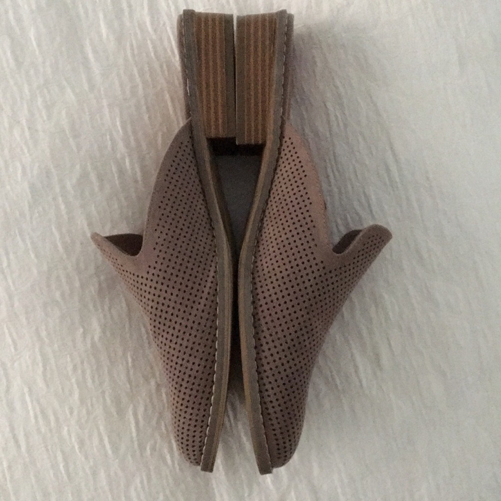 Indigo Rd. Neutral Mules - Picture 2 of 3